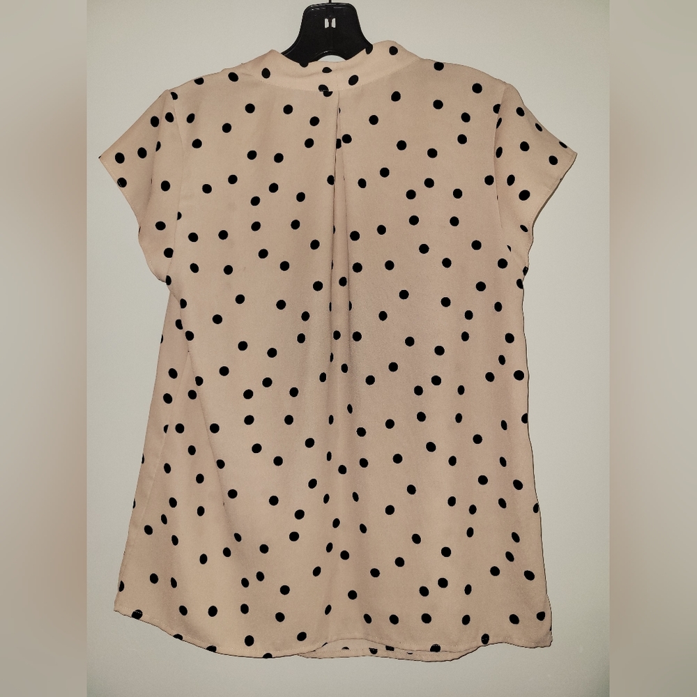 Halogen Top - Picture 2 of 4